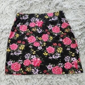 Truly Madly Deeply Black Floral Print Skirt